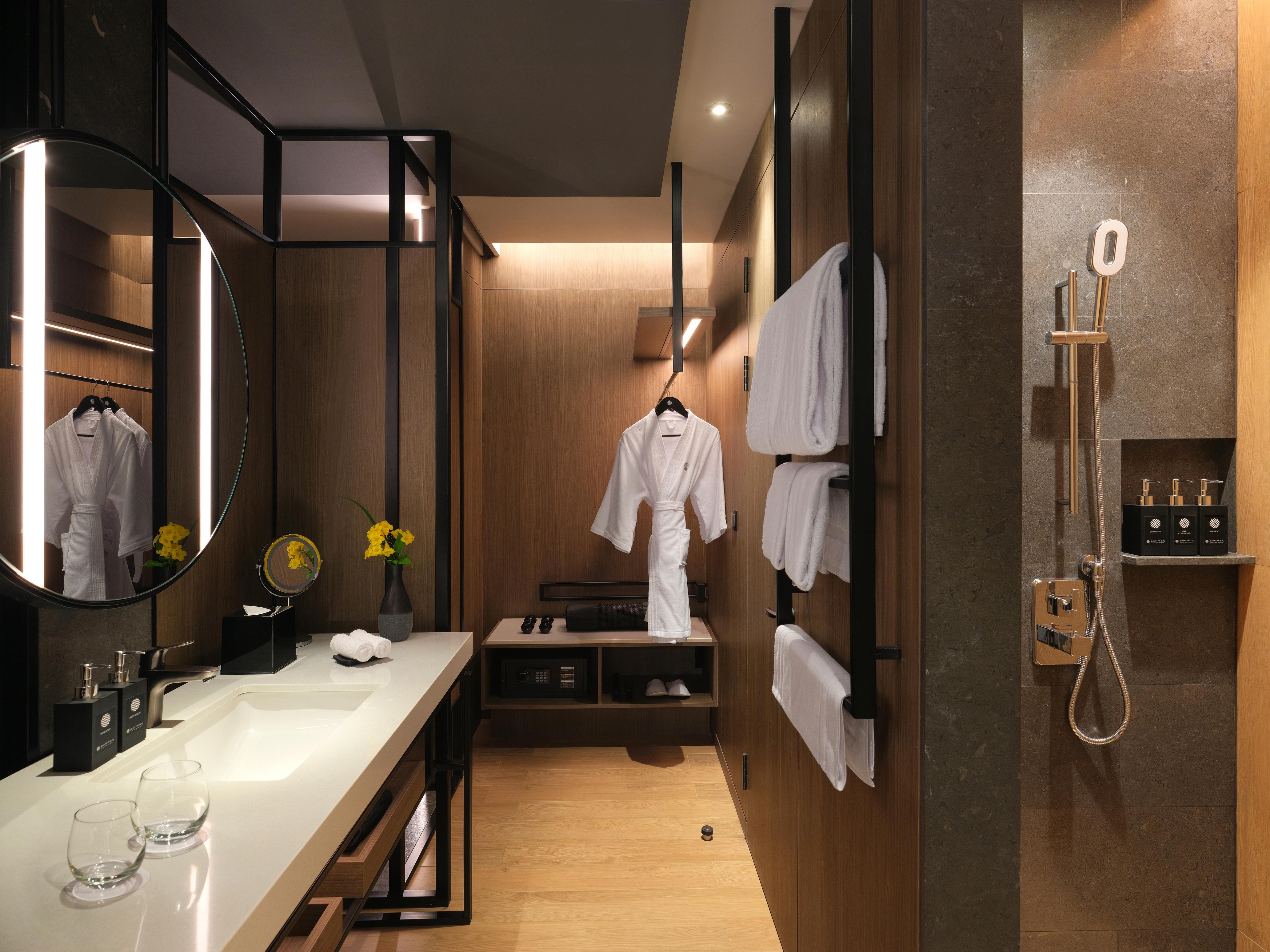 Pullman Bandung Grand Central Luaran gambar