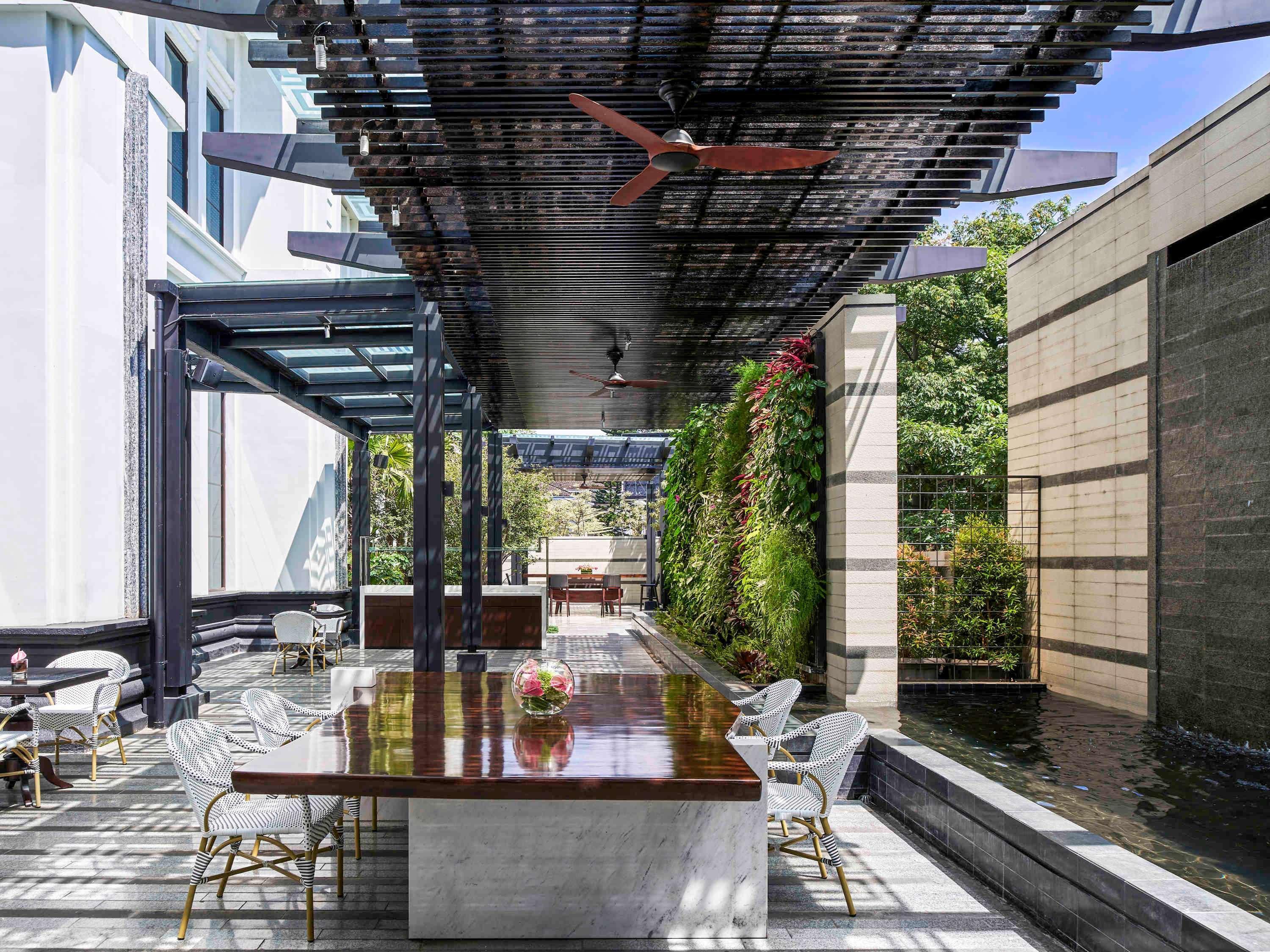 Pullman Bandung Grand Central Luaran gambar