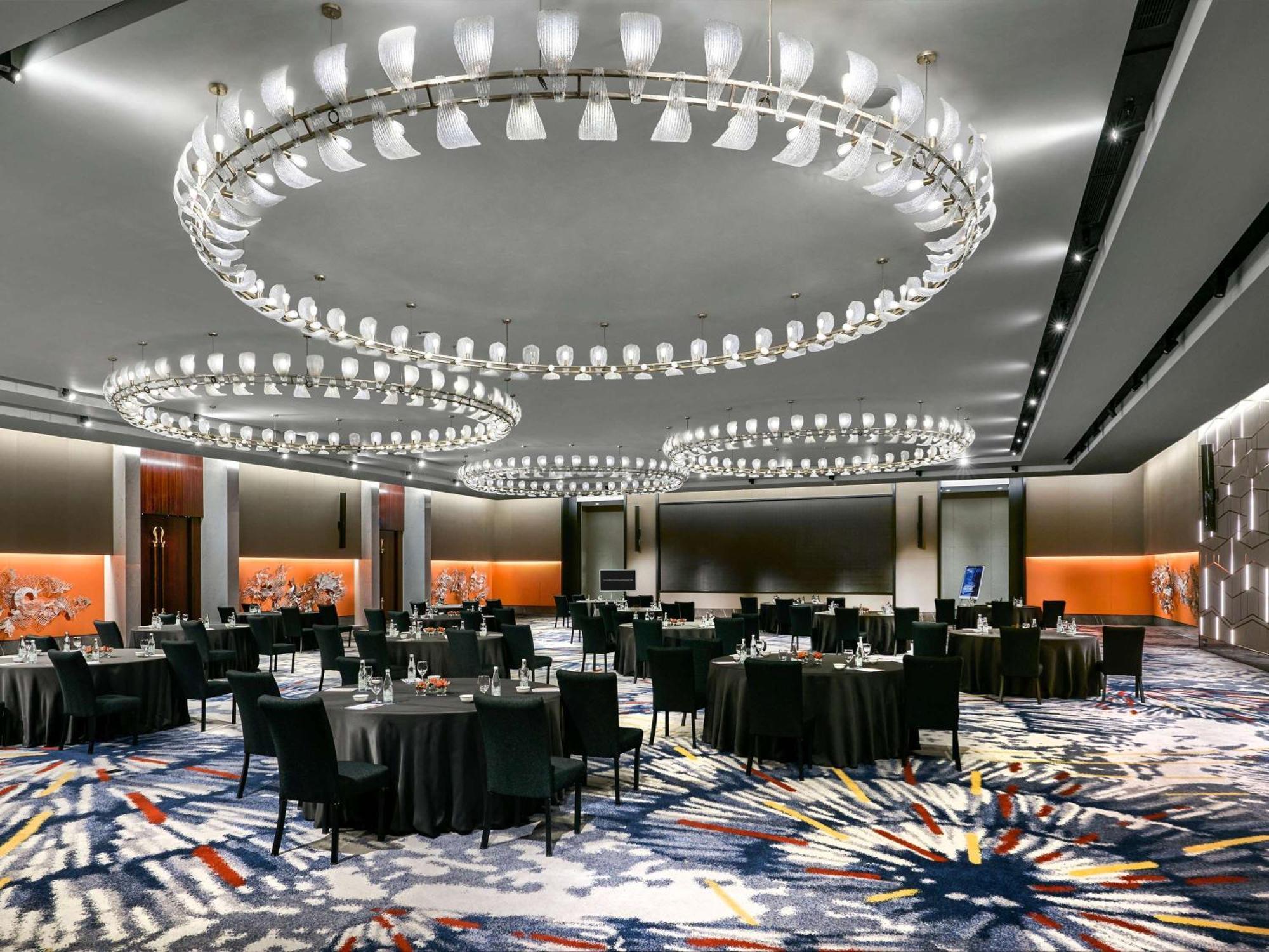 Pullman Bandung Grand Central Luaran gambar
